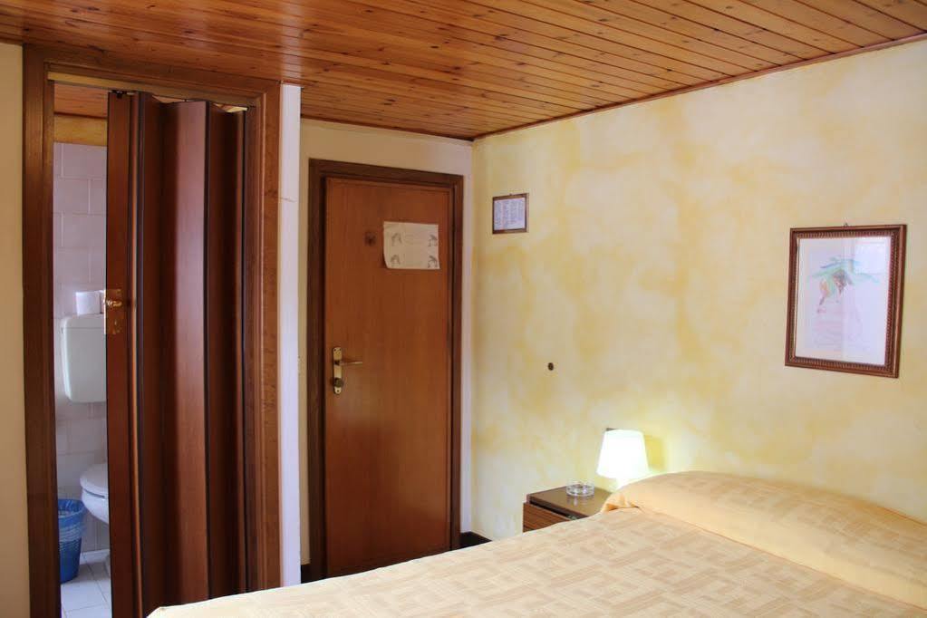 B&B Edelweiss Castione della Presolana Exterior foto